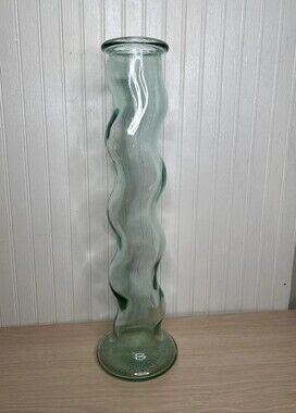 SVE A Made In Italy 22 3/4 Tall Wavey Twist Green Glass Floor Vase Vtg Modern